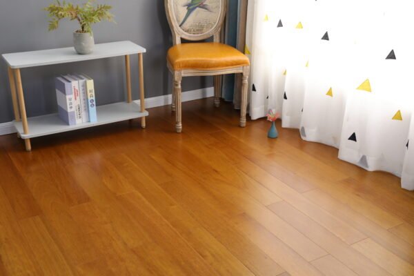 Solid wood flooring, Pometia pinnata variety No. 1